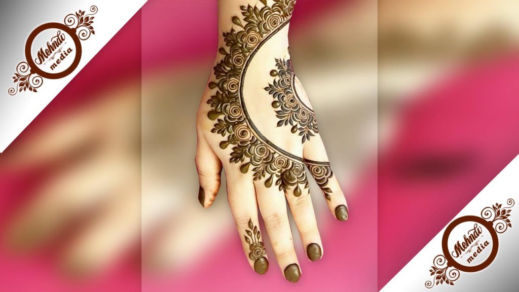 latest pakistani mehndi designs for hands