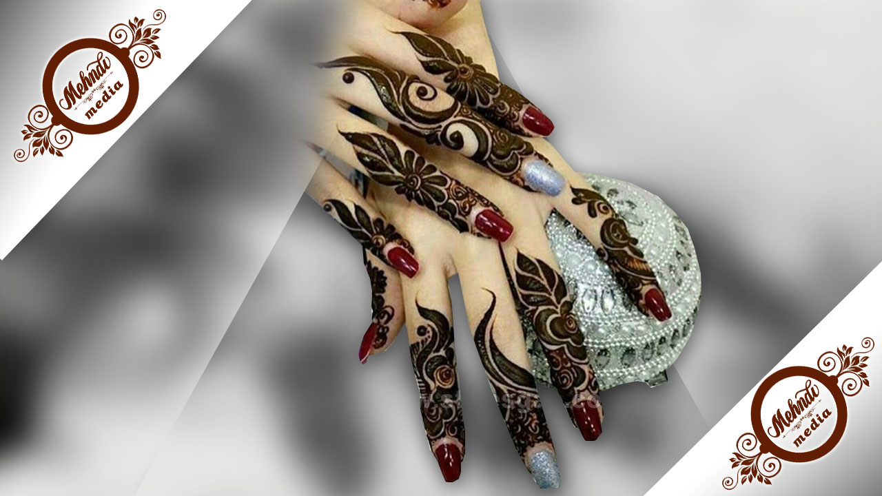 Latest Finger Mehndi Design