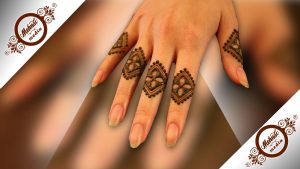 Latest Finger Mehndi Design